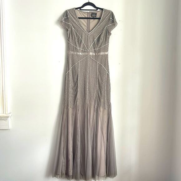 Adrianna Papell beaded cap sleeve chiffon av neck maxi gown sz 8 - Picture 1 of 7